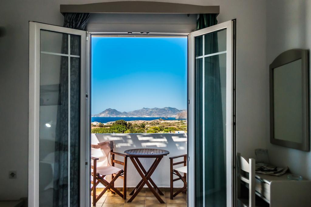 Agnanti View Hotel Pachaina Eksteriør bilde